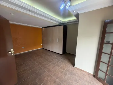 Sobrado com 3 Quartos à venda, 350m² no Jardim Itapark, Mauá