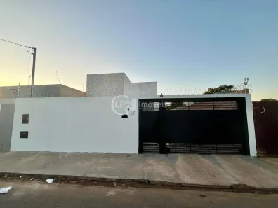 Casa com 3 Quartos à venda, 90m² no Tiradentes, Campo Grande