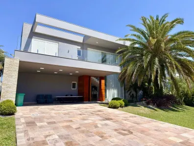 Sobrado com 5 Quartos à venda, 373m² no XANGRI-LÁ, Xangri-lá