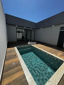 Casa de Condomínio com 3 Quartos à venda, 180m² no Novo Mundo, Uberlândia