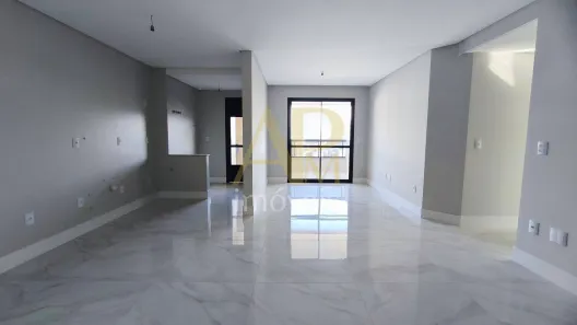 Apartamento com 3 Quartos à venda, 118m² no Campinas, São José