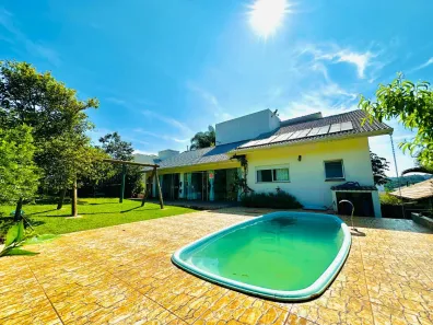 Casa com 4 Quartos à venda, 233m² no Centro, Chapecó
