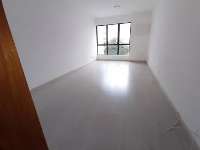 Sala Comercial à venda, 33m² no Menino Deus, Porto Alegre