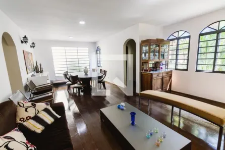 Casa com 4 Quartos à venda, 300m² no Bela Aliança, São Paulo