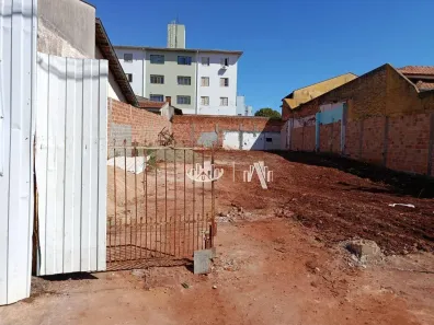 Lote/Terreno à venda, 331m² no Jardim Agari, Londrina