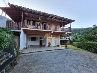Casa com 4 Quartos à venda, 140m² no Itaipava, Petrópolis