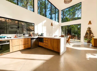 Casa de Condomínio com 5 Quartos à venda, 500m² no Carlos Guinle, Teresópolis