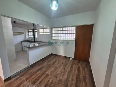 Apartamento com 2 Quartos para alugar, 42m² no Sumarezinho, São Paulo