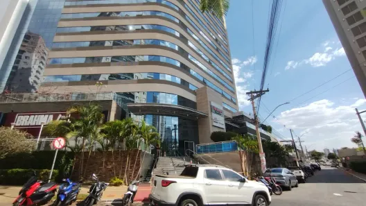 Sala Comercial com 1 Quarto para alugar, 41m² no Jardim Goiás, Goiânia