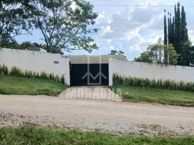 Fazenda/Sítio com 3 Quartos à venda, 221m² no Condominio Sitio Arco Iris, Salto de Pirapora