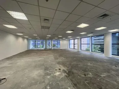 Sala Comercial para alugar, 291m² no Vila Olímpia, São Paulo