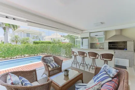 Casa de Condomínio com 3 Quartos à venda, 380m² no Cacupé, Florianópolis
