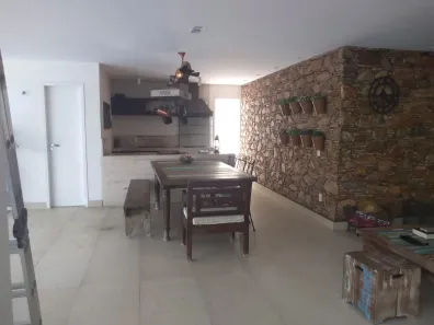 Casa de Condomínio com 4 Quartos à venda, 456m² no Candelária, Natal