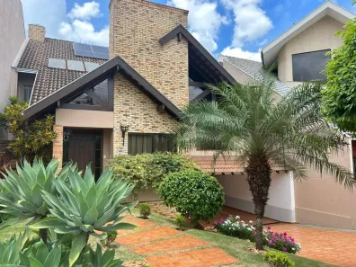 Casa de Condomínio com 5 Quartos para alugar, 432m² no Zona 08, Maringá