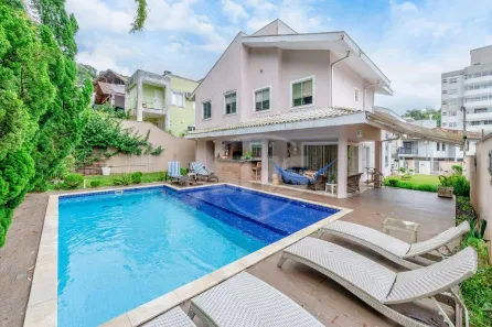 Casa com 3 Quartos à venda, 245m² no Escola Agrícola, Blumenau