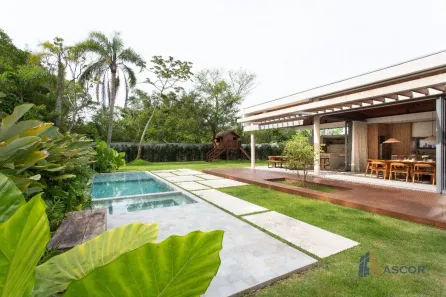 Casa de Condomínio com 4 Quartos à venda, 314m² no Canasvieiras, Florianópolis