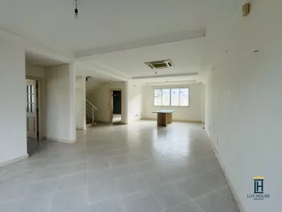 Casa com 4 Quartos para alugar, 590m² no Jurerê, Florianópolis