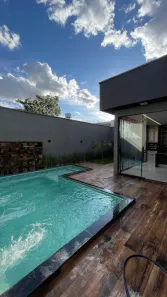 Casa com 3 Quartos à venda, 200m² no Setor Solar Santa Rita, Goiânia