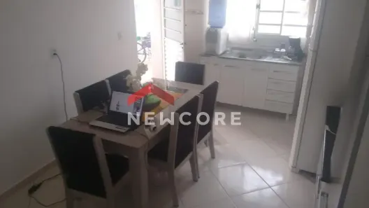 Sobrado com 2 Quartos à venda, 83m² no Parque Residencial Santo André, Caçapava