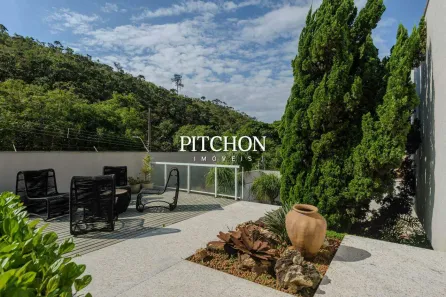 Casa com 3 Quartos à venda, 304m² no Mangabeiras, Belo Horizonte