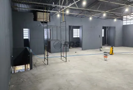 Galpão/Depósito/Armazém para alugar, 742m² no Casa Grande, Diadema