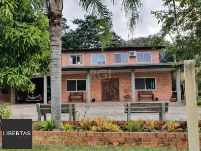 Fazenda/Sítio com 3 Quartos à venda, 154m² no São Caetano, Porto Alegre