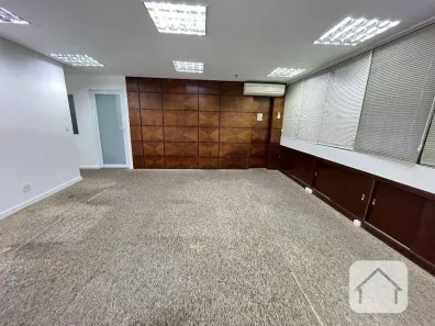 Sala Comercial para alugar, 180m² no Campo Belo, São Paulo