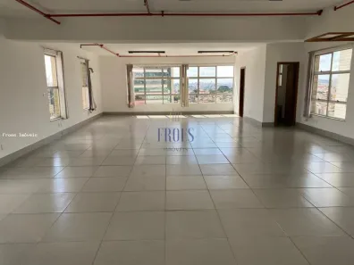 Sala Comercial à venda, 140m² no Santa Efigênia, Belo Horizonte