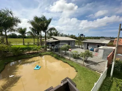 com 4 Quartos à venda, 2700m² no Conceição, Balneário Piçarras