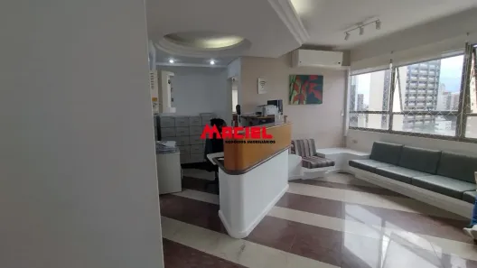 Sala Comercial à venda, 128m² no Jardim São Dimas, São José dos Campos