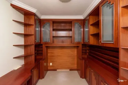 Apartamento com 4 Quartos para alugar, 198m² no Setor Bueno, Goiânia