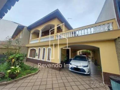 Casa com 3 Quartos à venda, 180m² no Balneário São Francisco, São Paulo