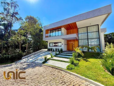 Casa de Condomínio com 4 Quartos à venda, 440m² no Quebra Frascos, Teresópolis