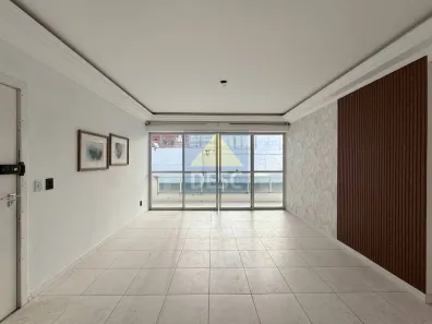 Apartamento com 2 Quartos para alugar, 60m² no Centro, Balneário Camboriú