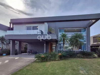 Sobrado com 4 Quartos à venda, 267m² no XANGRI-LÁ, Xangri-lá