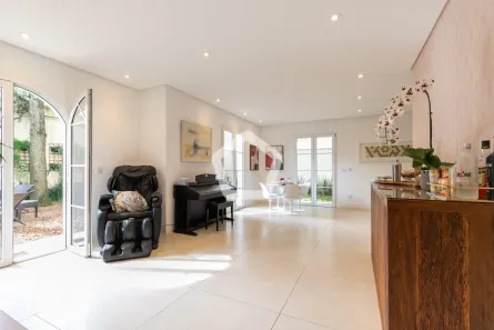 Casa com 8 Quartos à venda, 533m² no Jardim Petrópolis, São Paulo