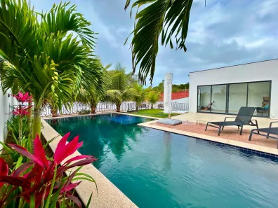 Casa de Condomínio com 5 Quartos para alugar, 550m² no Interlagos, Vila Velha