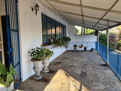 Casa com 4 Quartos à venda, 432m² no Bom Pastor, Juiz de Fora