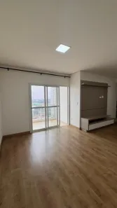 Apartamento com 3 Quartos para alugar, 82m² no Vila Nova, Maringá