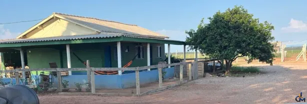 Fazenda/Sítio com 1 Quarto à venda, 150420000m² no Centro, Pontes e Lacerda