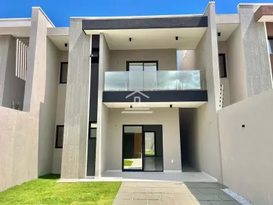 Sobrado com 4 Quartos à venda, 122m² no Centro, Eusébio