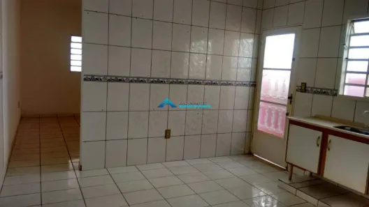 Casa com 2 Quartos à venda, 80m² no Tulipas, Jundiaí
