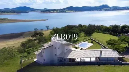 Casa de Condomínio com 3 Quartos à venda, 380m² no , Piracaia