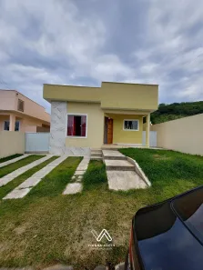 Casa com 3 Quartos para venda ou aluguel, 76m² no Pindobas, Maricá
