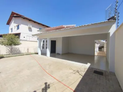 Casa com 4 Quartos para alugar, 198m² no Plano Diretor Norte, Palmas