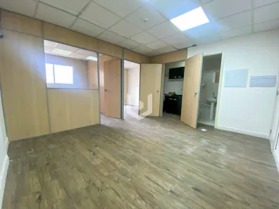 Sala Comercial à venda, 45m² no Vila Almeida, São Paulo