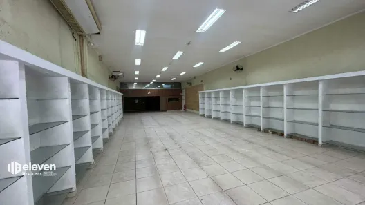 Ponto Comercial para alugar, 350m² no Paquetá, Santos