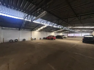 Prédio Comercial à venda, 1740m² no Independência, Porto Alegre