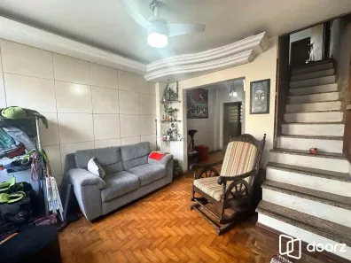 Casa com 2 Quartos à venda, 102m² no Cidade Baixa, Porto Alegre