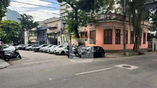 Imóvel Comercial com 3 Quartos à venda, 325m² no Humaitá, Rio de Janeiro